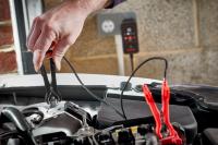 Preview: OSRAM BATTERYcharge 901 Batterieladegerät 6V 12V Erhaltungsladegerät - OEBCS901