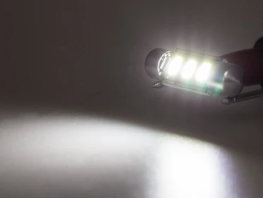 MaXtron® 3x SMD 5730 CAN-Bus LED Soffitte 36mm 150LM C5W Sockel 12 Volt