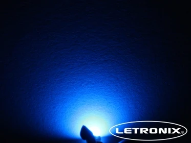 1 SMD LED PLCC-2 mit T3 Sockel Instrumentenbeleuchtung