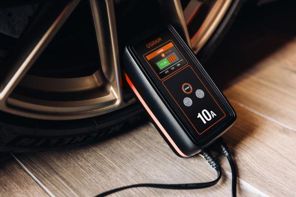 OSRAM BATTERYcharge 1010 Batterieladegerät 12V 24V Erhaltungsladegerät - OEBCS1010