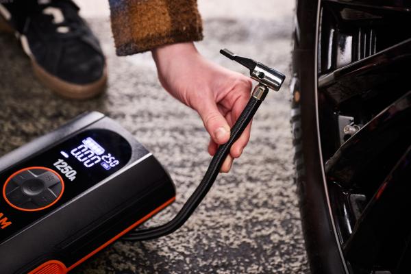 OSRAM BATTERYjumpstart 1250A Lithium Starthilfe Powerbank 16000 mAh USB-C - OJSTI030