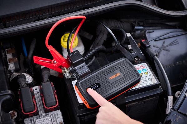 OSRAM BATTERYstart 300 Lithium Starthilfe Powerbank 13000 mAh 1500A - OBSL300