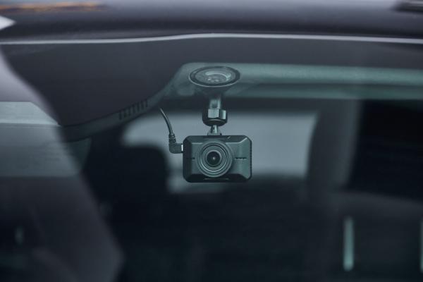 OSRAM ROADsight 2500 Dashcam 1080p Full HD 140° HDR Parkmodus 2 Zoll - ORSDC2500