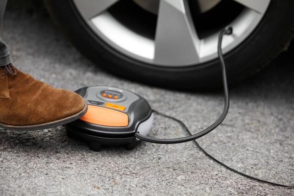 OSRAM TYREinflate 450 Reifenpumpe Luftkompressor Reifenfüller - OTI450