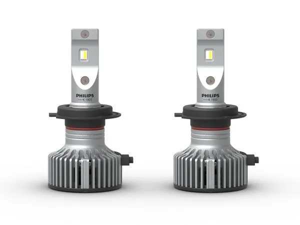 Philips Ultinon Pro6000 Standard H7 LED Abblendlicht +220% - 11972U60SX2