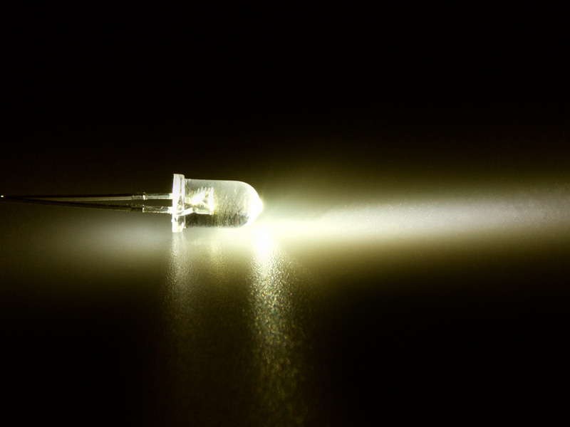 100 Stück LED 3mm gelb diffus superhell 