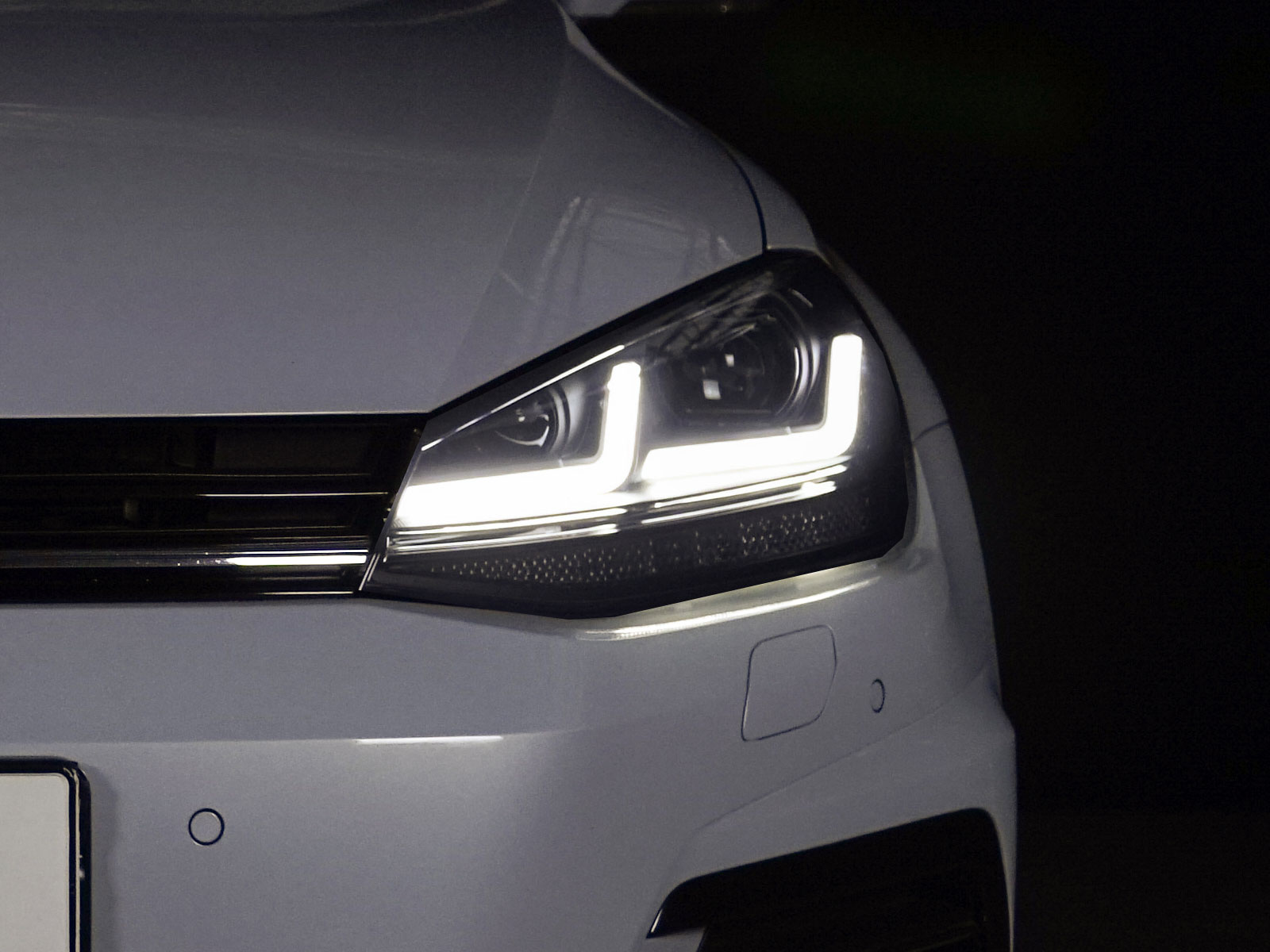 VW Golf 7 LED Kennzeichenbeleuchtung Nachrüstpaket