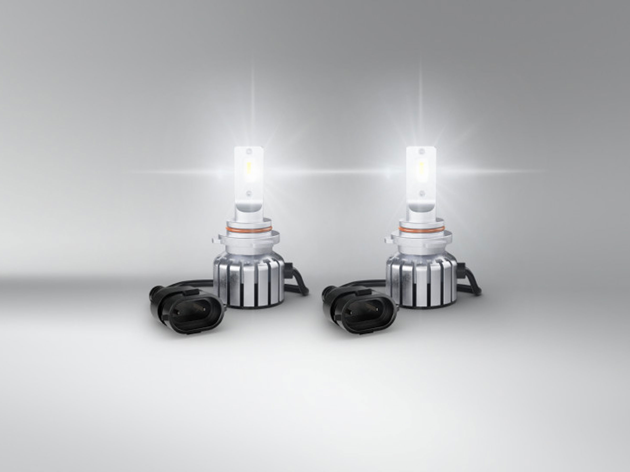OSRAM LED Leuchtmittel Set (2 Stück) LEDriving HL BRIGHT, H1, 12V