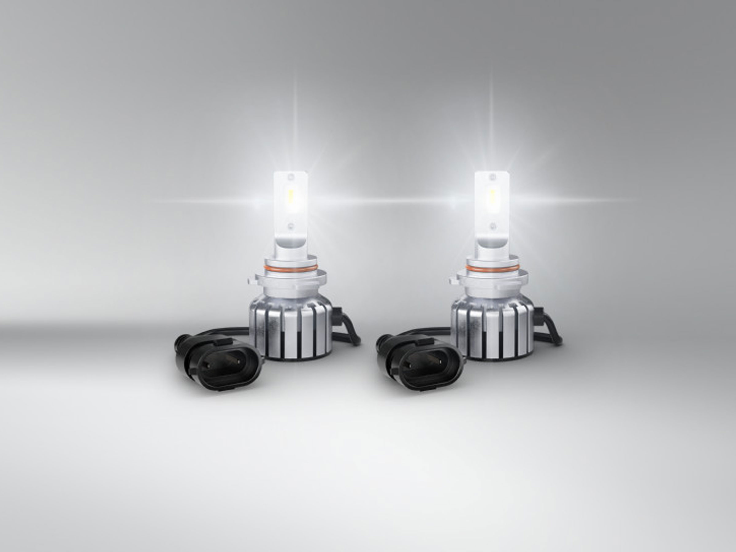 OSRAM LEDriving HL BRIGHT LED HB3 / H10 / HIR1 12V 19W P20d/X/Y