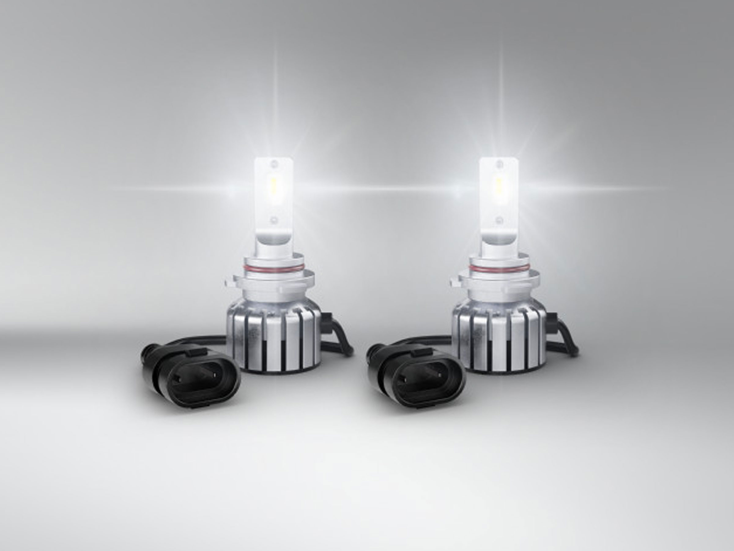 OSRAM LEDriving HL BRIGHT LED HB4 / HIR2 12V 19W P22d/PX22d 6000K