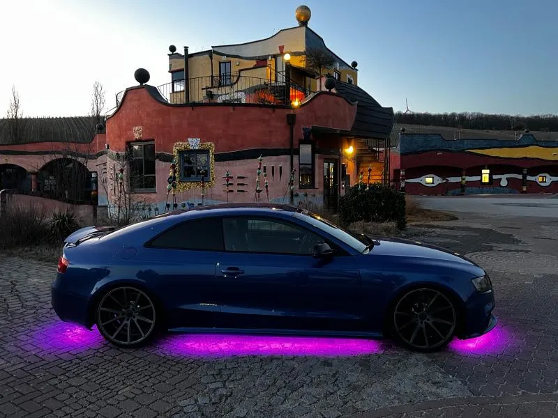 LETRONIX Rainbow RGB RGBIC LED Unterbodenbeleuchtung 2.0 (2x 90cm+180cm+90cm)
