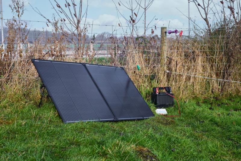 OSRAM BATTERYcharge SOLAR 200W Faltbares Solarpanel USB-C DC Outdoor - OFSP200