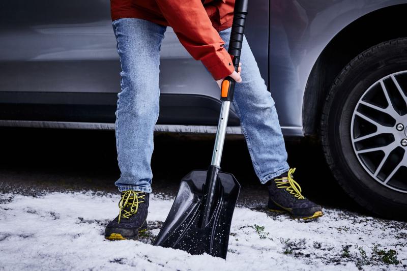 OSRAM SNOW BRUSH 010 Schneebürste Eiskratzer Schaufel Fensterreiniger - OSB010